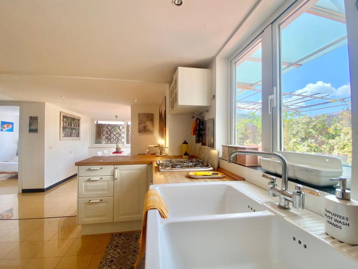 Casaviva - Apt With Terrace And Parking In Rapallo Eksteriør bilde